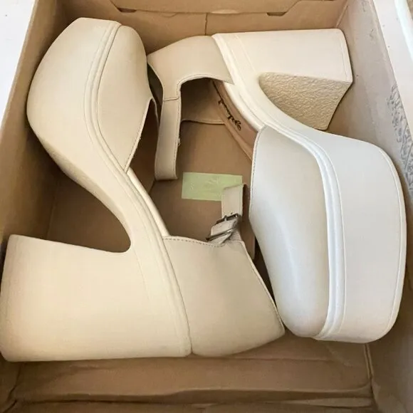 Free People Gwen Leather Mary Jane Platform Heels Shoes Sz 39 US 9 NEW