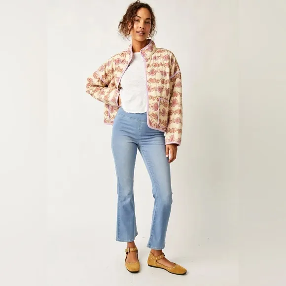 🌻🆕FREE PEOPLE IN MY FEELINGS CROPPED SLIM FLARE JEANS-SIZE SMALL (4-6)