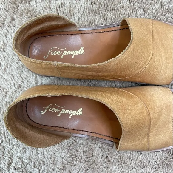 FREE PEOPLE Mont Blanc Boho Asymmetrical Leather Sandal Size 39 / 9 in Nude Tan