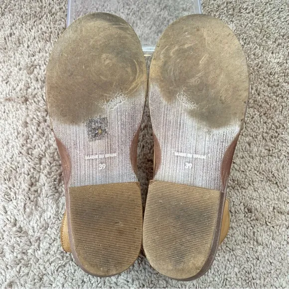 FREE PEOPLE Mont Blanc Boho Asymmetrical Leather Sandal Size 39 / 9 in Nude Tan