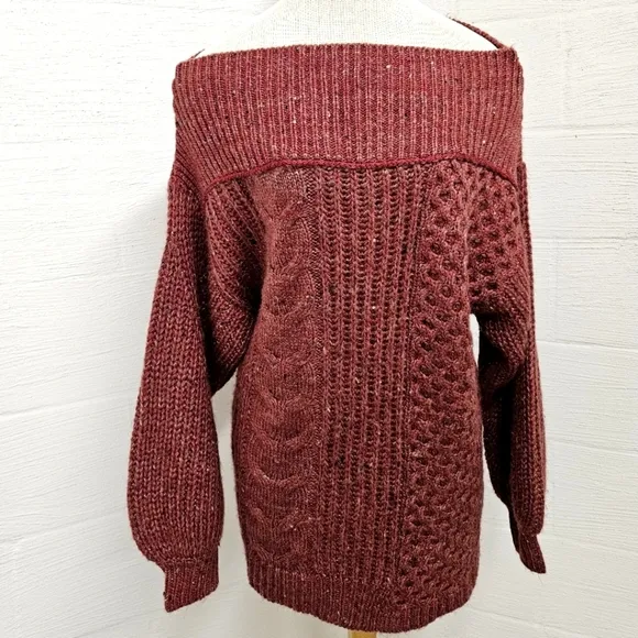Free People New Dream Spillover Sweater in Wine Size Medium NWT