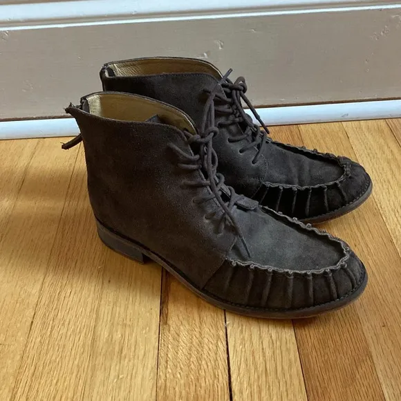 Free People xFaryl Robin Dana Chocolate Brown Booties Size 10 Ruffle Lace Up Zip