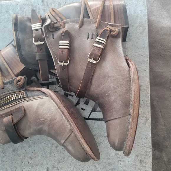 Freebird By Steven CRUE Leather Boots 7 Like New!
