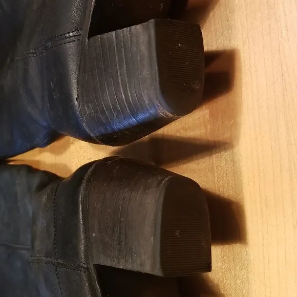 Frye Jackie Button Boots