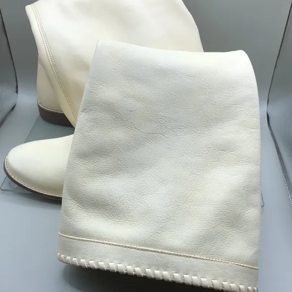Frye Paige Huarache Leather Flat Tall Boots in Ecrue Cream  sz 8 NEW WITHOUT BOX