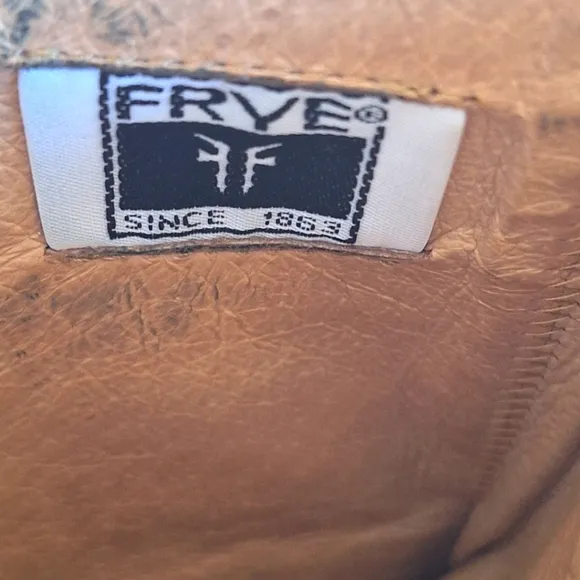 Frye Paige Tall Riding Boots Tan Distressed Leather Made in Mexico women's sz 6