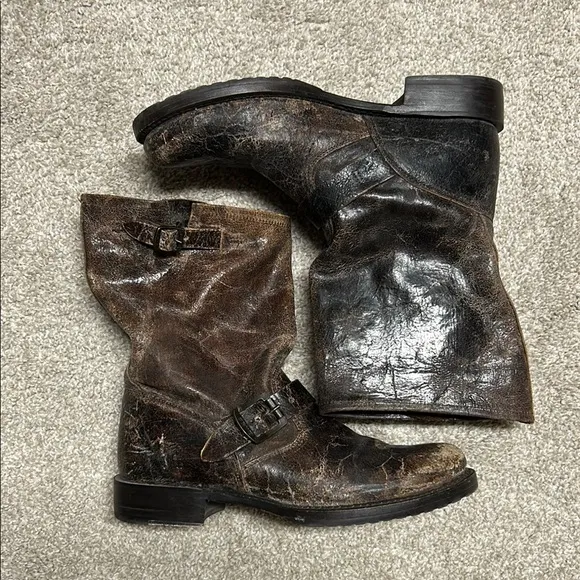 Frye Veronica Distressed Finish moto boots size 9.5