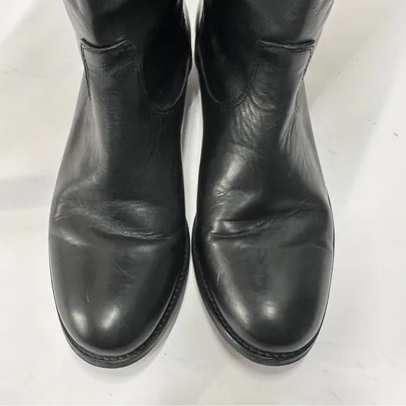 FRYE Women’s Black Leather Zip Up Knee High Boots. Flat Heel.