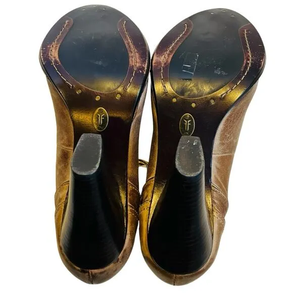 Frye Women’s Sz 8.5 Brown Leather T-Strap Block Heels Pumps Shoes Betty