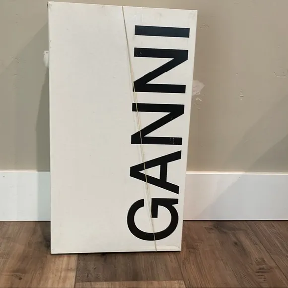GANNI Country Tall Lug Sole Boot 8 / 38