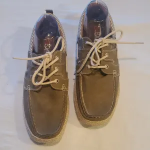 GBX Sestro Espandrilles Men's Casual Tie Boat Sz. 10 Shoes - Tan