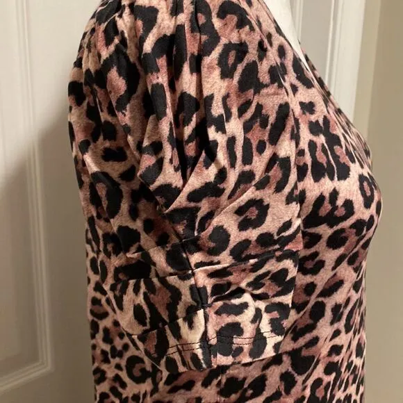 GENERATION Love V-neck Leopard Tiffany Dress