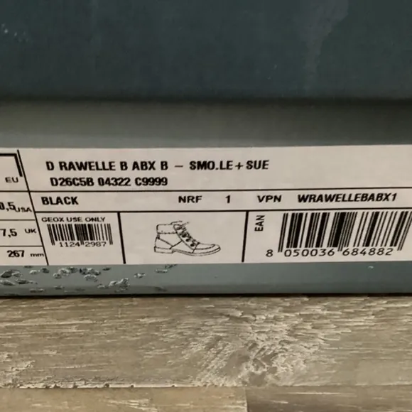 GEOX Rawelle ABX Faux Shearling Trimmed Waterproof Boots, size 10.5