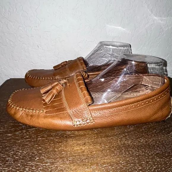 G.H. Bass &amp; Co. Slip On Leather Tassel Driver Loafer Shoes