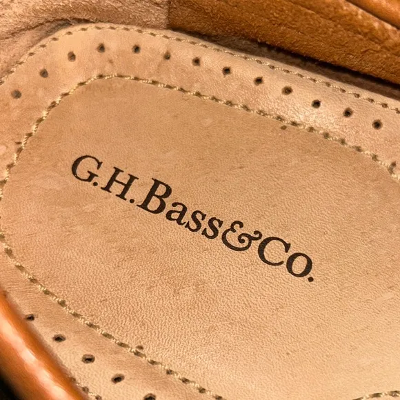G.H. Bass &amp; Co. Slip On Leather Tassel Driver Loafer Shoes