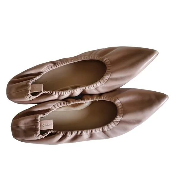 Gianvito Rossi Peach Leather Ballet Flat (EUR 41.5)