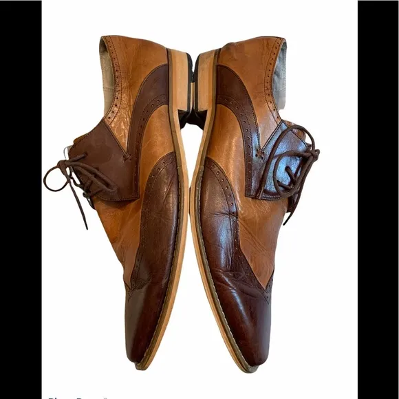 Giovanni “Florence” Leather Modified Wing Tip