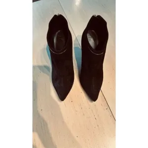 GIUSEPPE ZANOTTI BLACK SUEDE GREEK 105MM POINTED TOE ANKLE BOOTS SZ 8.5