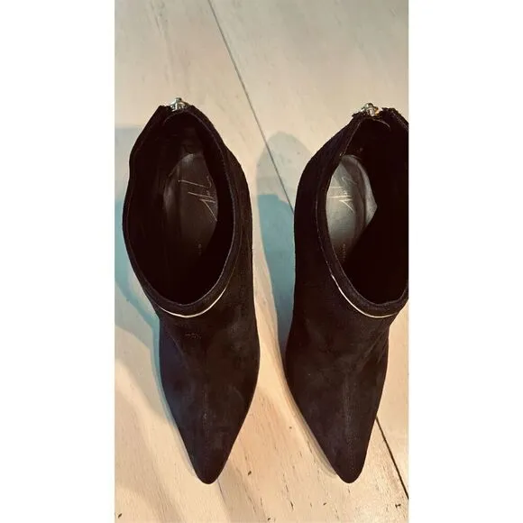 GIUSEPPE ZANOTTI BLACK SUEDE GREEK 105MM POINTED TOE ANKLE BOOTS SZ 8.5