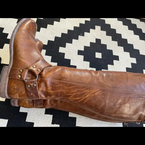 GORGEOUS Classic Frye Phillip Harness Tall Boots