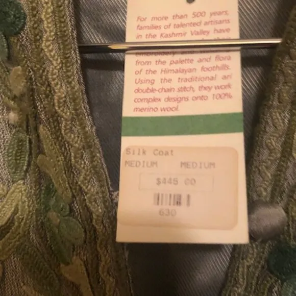 Gorgeous Pale Green Silk Coat/Kimono from Kashmir Imports; NWT; Size Medium;