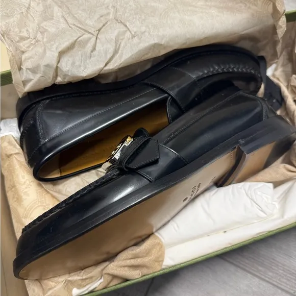 Gucci men’s shoes, size 8.5Never worn, brand new, still in box.