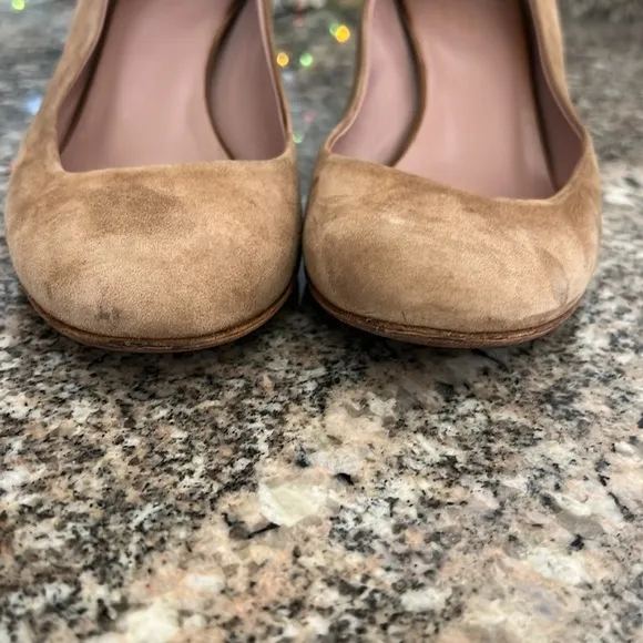 Gucci Suede Dahlia Bamboo Heels