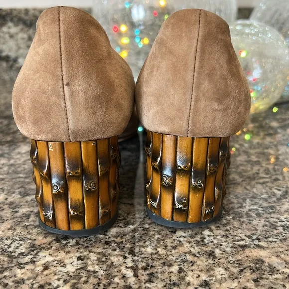 Gucci Suede Dahlia Bamboo Heels