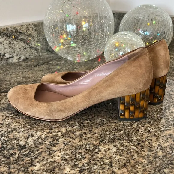 Gucci Suede Dahlia Bamboo Heels