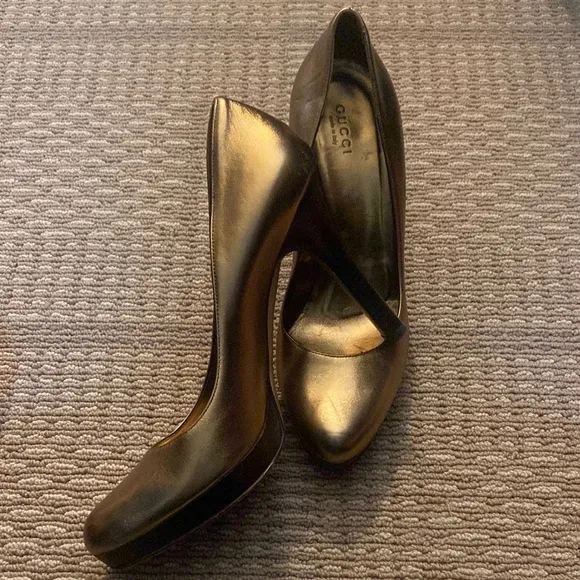 Gucci Women's Bronze Heels