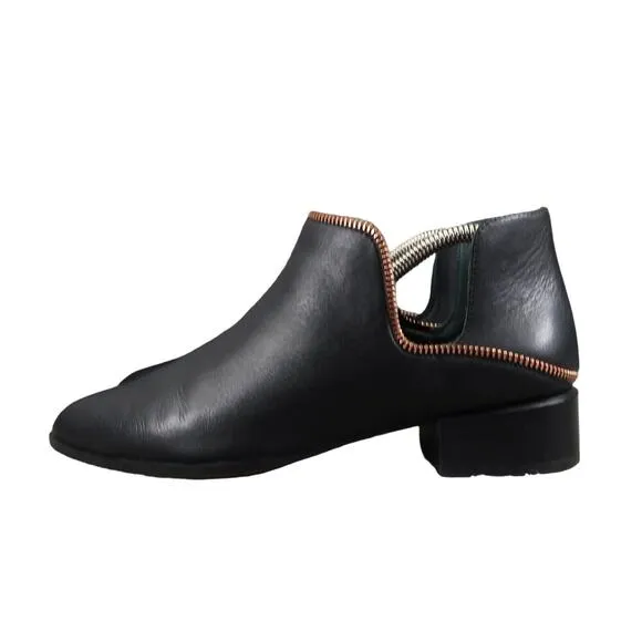Halogen Shoes Womens 8.5 Booties Leather Classic Cutout Slip On Block Heel Biker