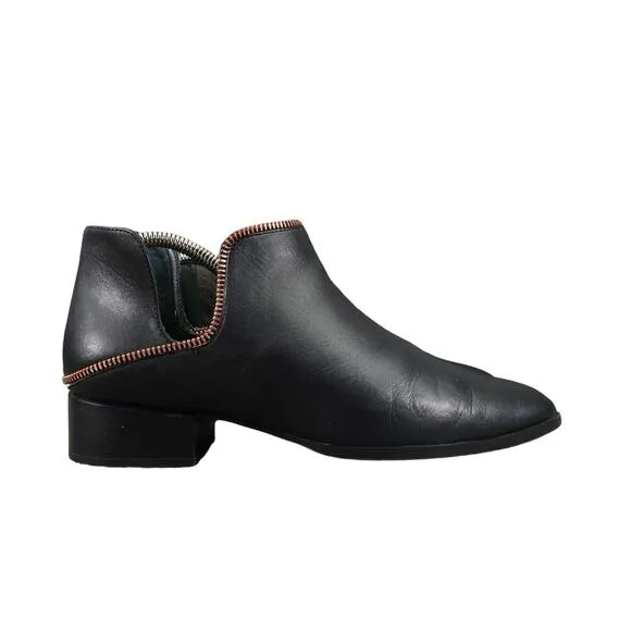 Halogen Shoes Womens 8.5 Booties Leather Classic Cutout Slip On Block Heel Biker