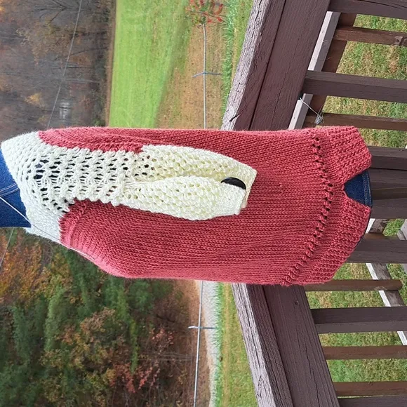 Hand Crafted Short Sleeve Sweater Knit Lace Acrylic Soft Rose Pink Button Sleeve