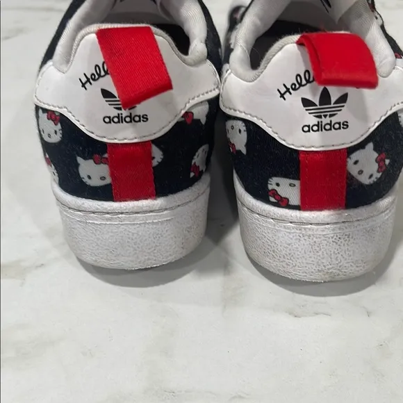 HELLO KITTY SUPERSTAR 360 SHOES size 12