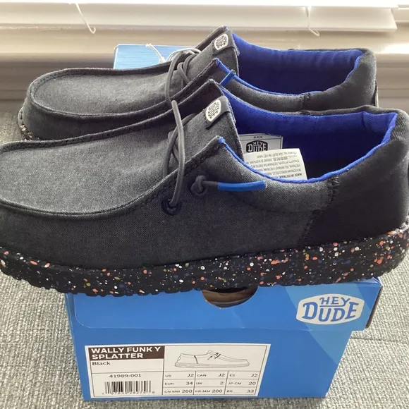 Hey Dude Little Kids Wally Funk Splatter Casual Moccasin Sneakers, size 2
