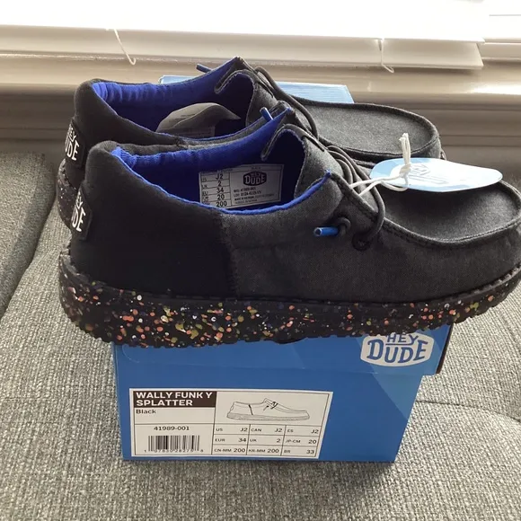 Hey Dude Little Kids Wally Funk Splatter Casual Moccasin Sneakers, size 2