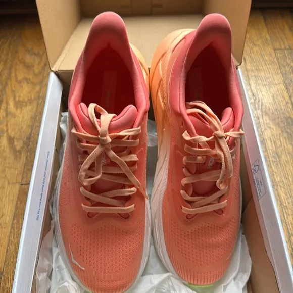 Hoka Ahari 7 women shoes