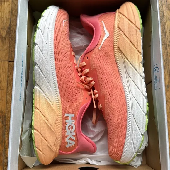 Hoka Ahari 7 women shoes