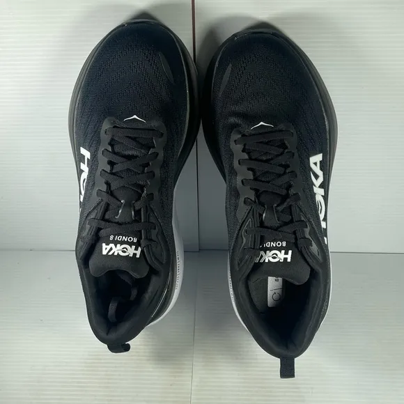 Hoka Bondi 8 - Black Running Shoes