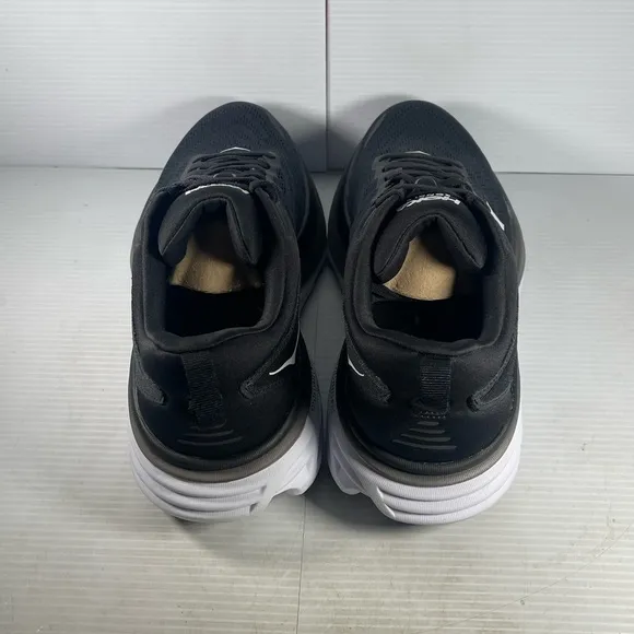 Hoka Bondi 8 - Black Running Shoes