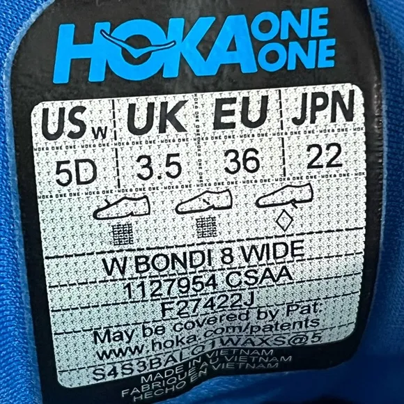 Hoka Bondi 8 Sneakers. Women’s Size 5 D. Color Coastal Sky