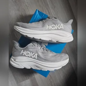 Hoka Clifton 10 X-Wide Size 10, 10.5, 12.5 4E Stellar Grey Running Shoes New