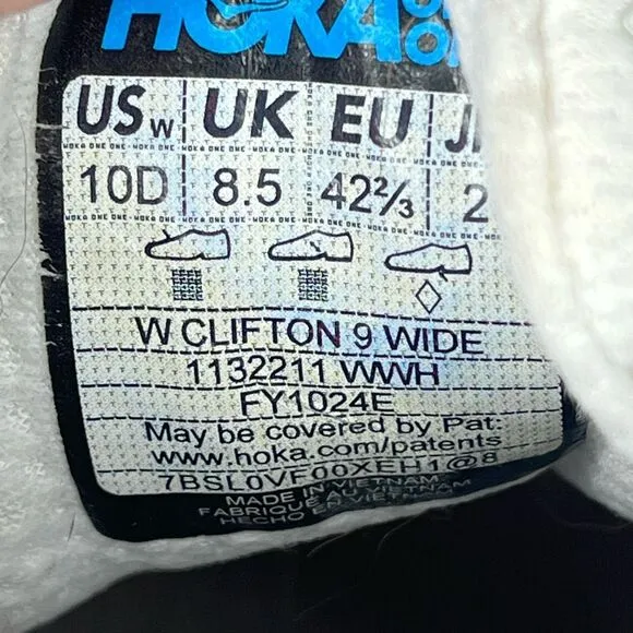 Hoka One Clifton 9 Women size 10 Wide