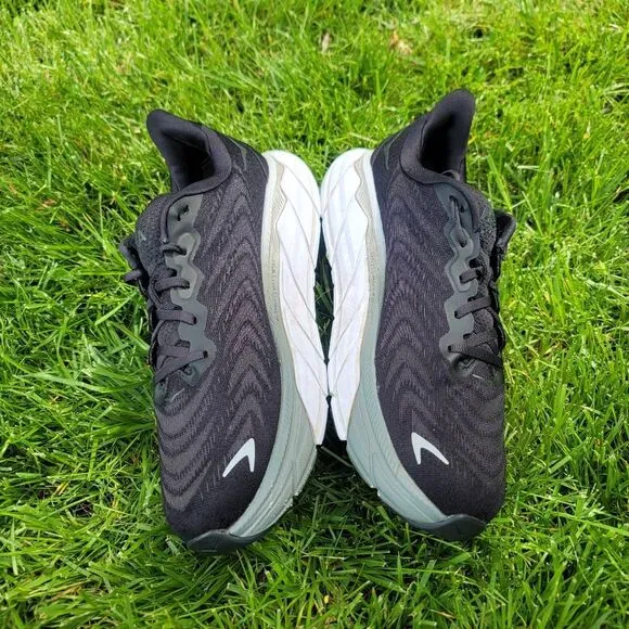 Hoka One One AHARI 6 Wide - Men's Running Shoes - Size 10 2E