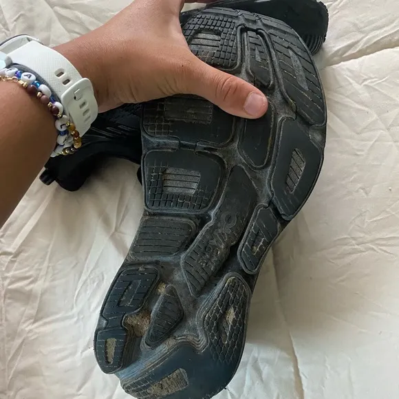HOKA ONE ONE Bondi 7 Black  X-Wide Men's Running Shoes Size 10 4E  1117033 BBLC