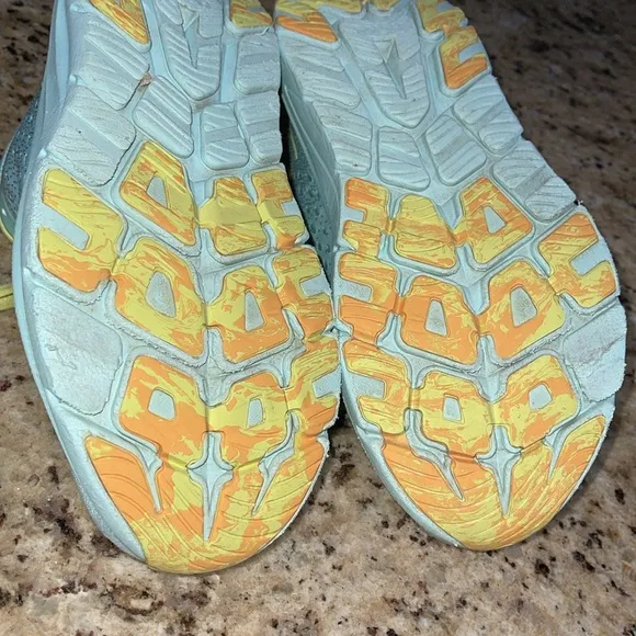 Hoka One One Kawana