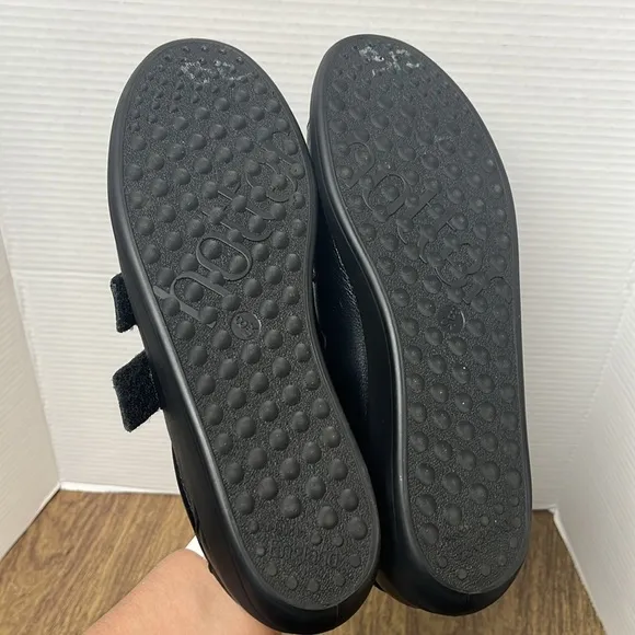 Hotter Leap Black Leather Adjustable Strap Shoes Size 10 EXF