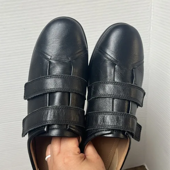 Hotter Leap Black Leather Adjustable Strap Shoes Size 10 EXF
