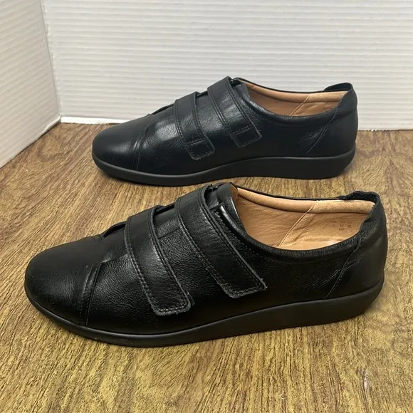 Hotter Leap Black Leather Adjustable Strap Shoes Size 10 EXF