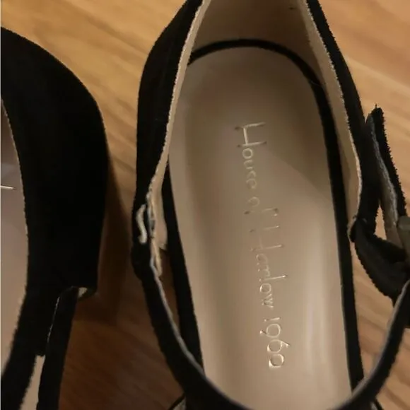 House Of Harlow 1960 Tizzy Mary Jane Platform Heels Faux Suede Strappy Size 7.5